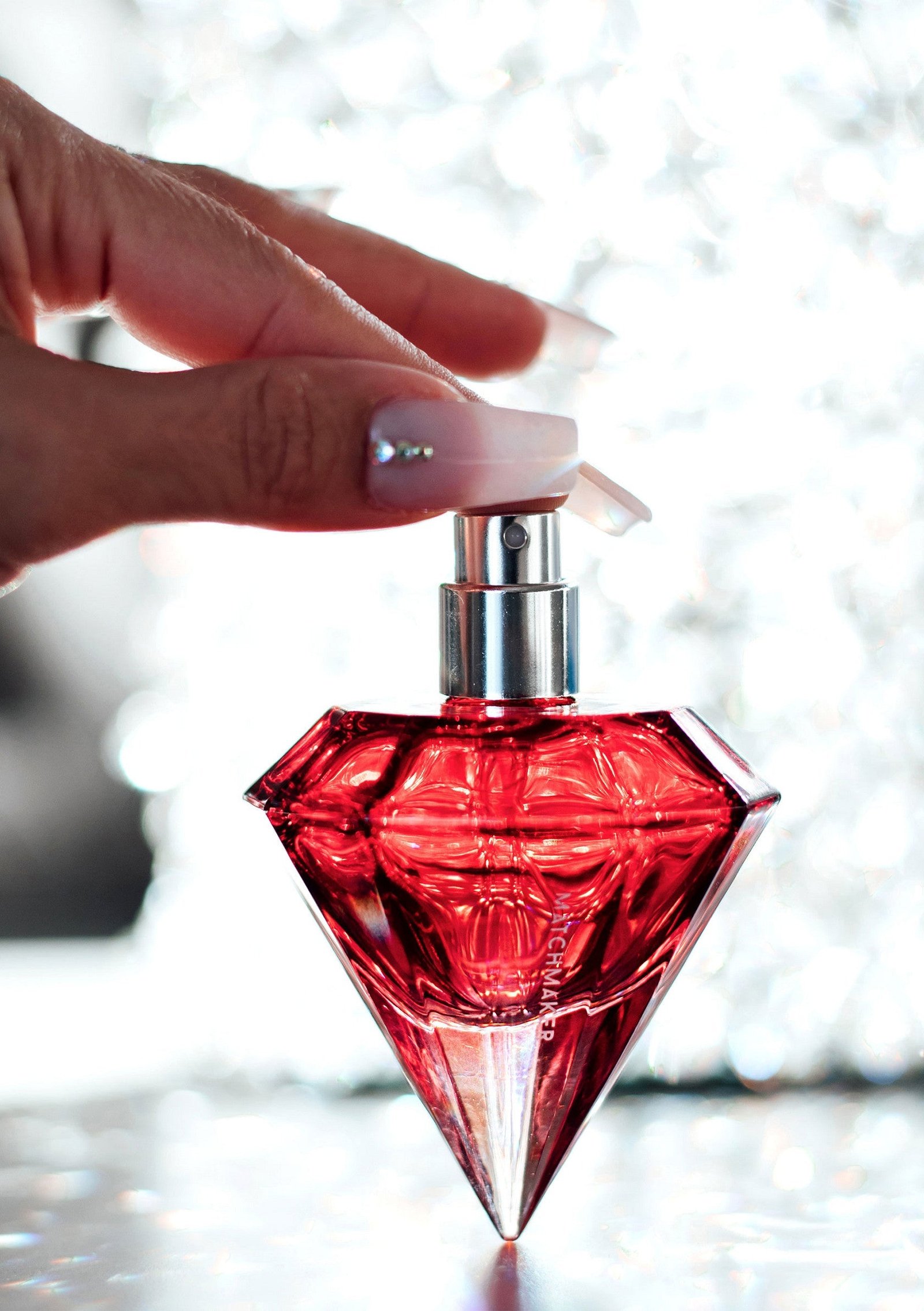 Red Diamond Attract Her 30 ml 5