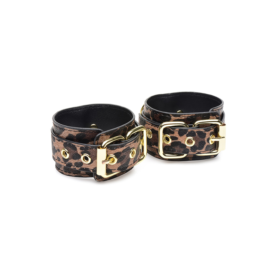 Leopard Print Bondage Set 5
