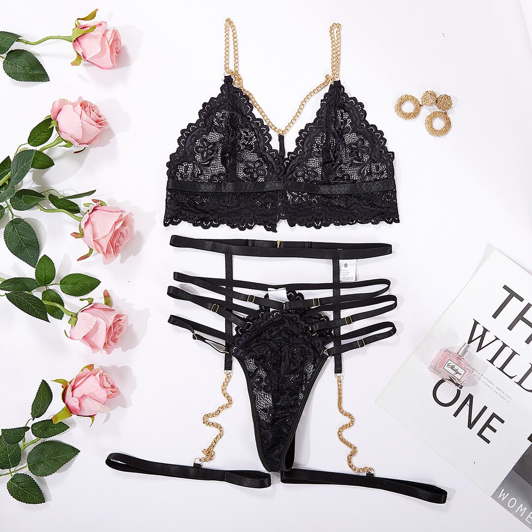 Strappy Three Piece Lace Cut-out Set with Chains - S/M - Black 5