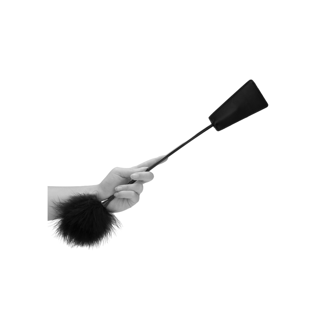 Crop with Tickle Feather 6